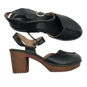 Unisex Ten Points - Heeled sandals, size 39 - Black (1)
