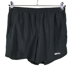 Unisex Nike - Sports shorts, size 38 - Black (1)