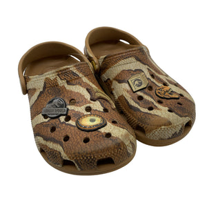 Unisex Crocs - Slip-on shoes, size 35 - Brown (2)