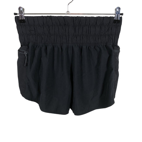Unisex Under Armour - Sports shorts, size 38 - Black ()