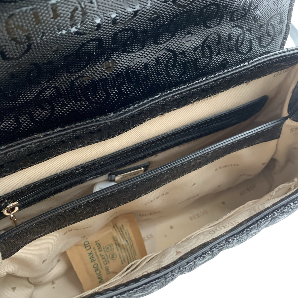 Unisex Guess - Handbag, size Midi - Black (3)