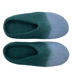 Unisex Handmade - Indoor slippers, size 38 - Green (1)