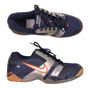 Unisex Nike - Sisäliikuntakengät, koko 42 -  (1)