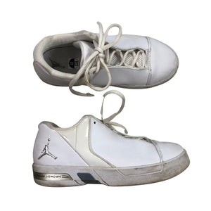 Unisex Air Jordan - Tennarit, koko 33 -  (1)