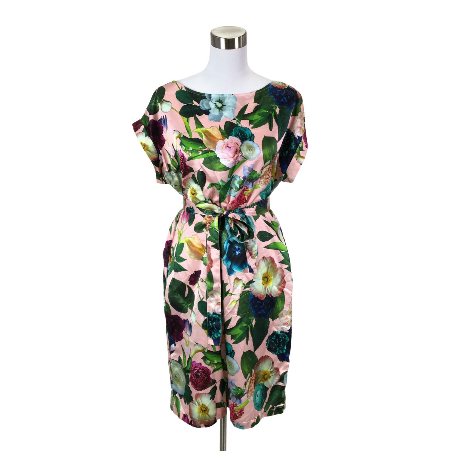  Mekko  Sifonkimekko, koko 38  Uhana Design 