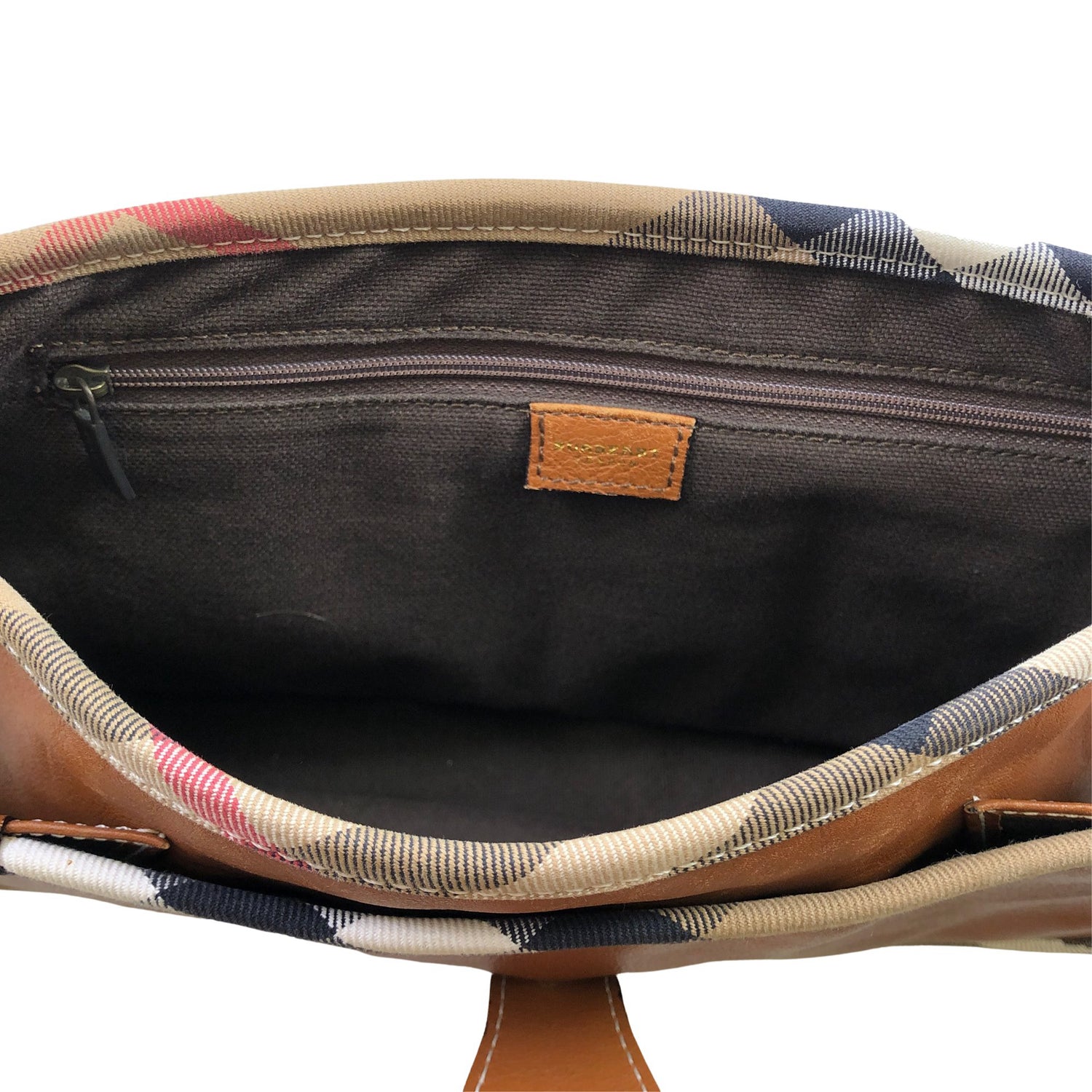  Käsilaukku  Käsilaukku, koko Midi  Burberry 