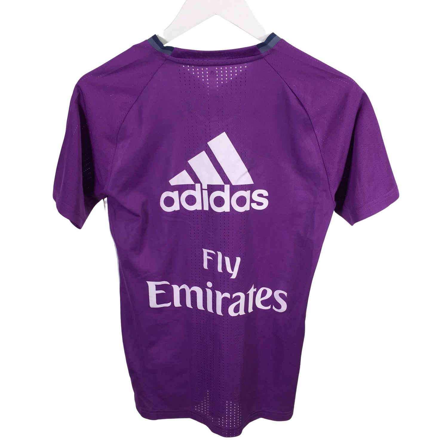  Urheilupaita  Urheilupaita, lyhyet hihat, koko S  Adidas 