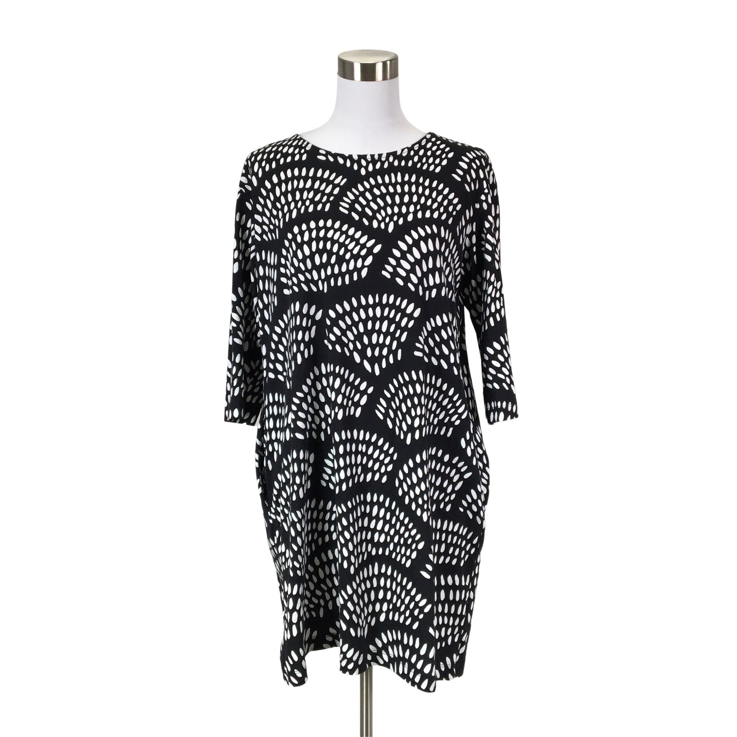  Mekko  Trikoomekko, koko 40  Marimekko 