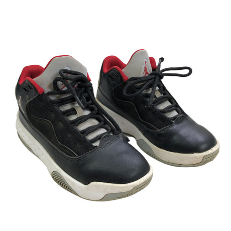 Unisex Air Jordan - Tennarit, koko 35 -  (2)