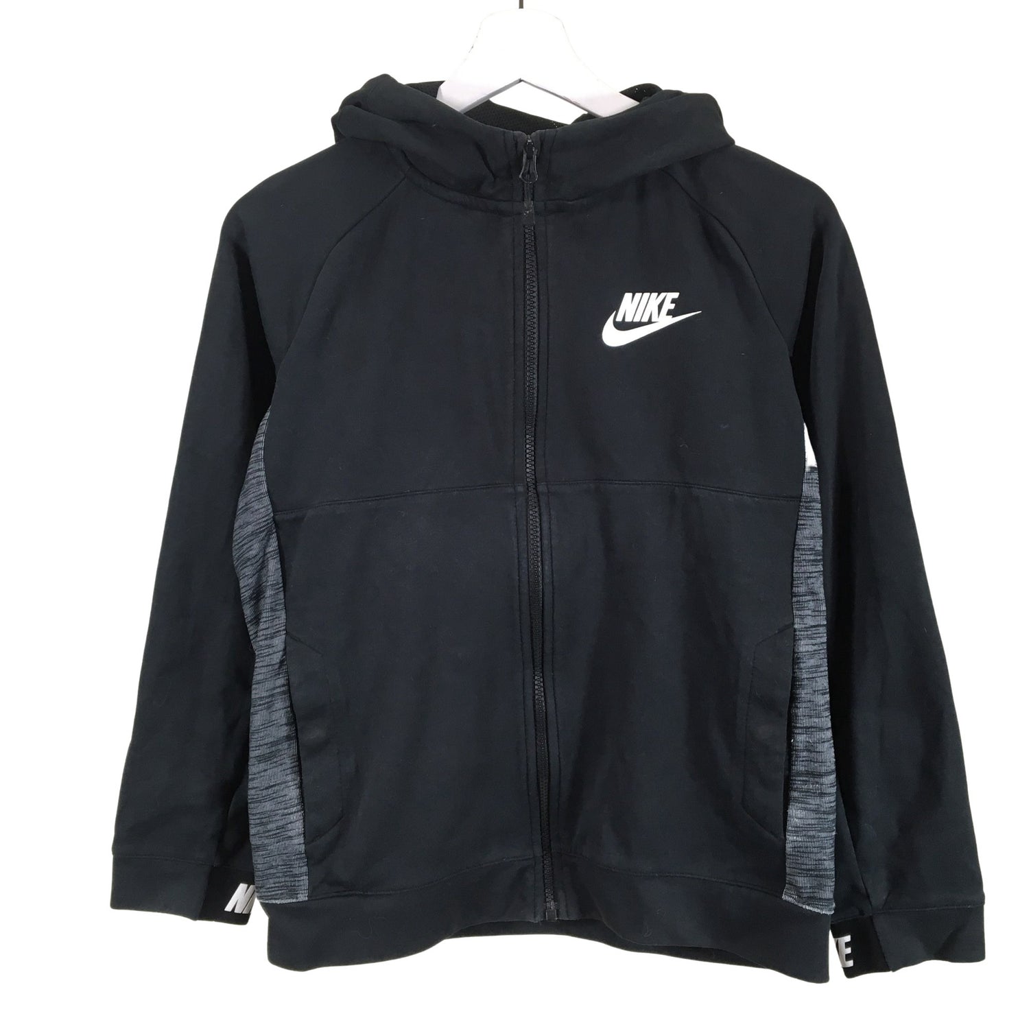  Huppari  Huppari, koko 146 - 152  Nike 