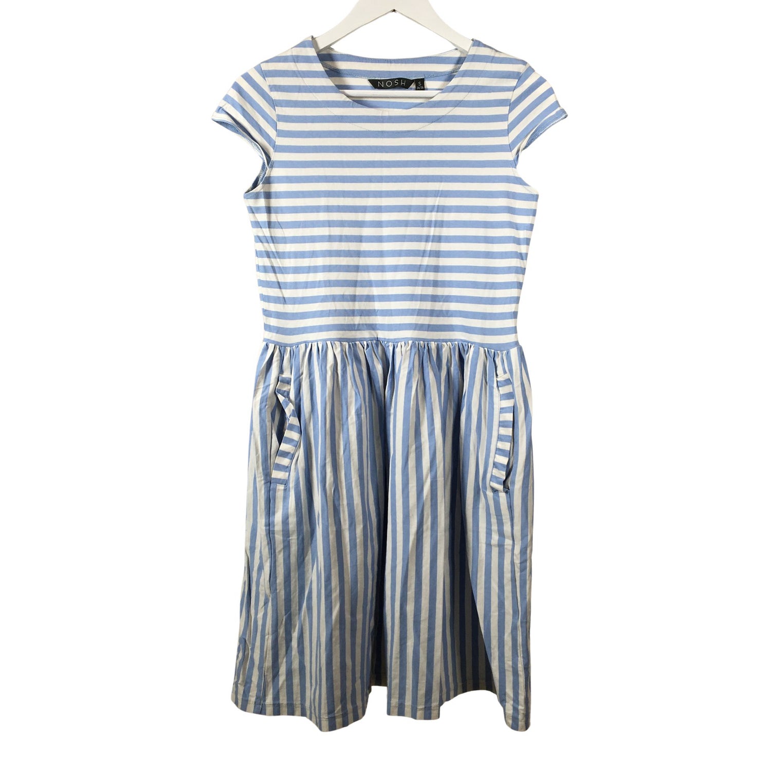  Mekko  Trikoomekko, koko 36  NOSH 