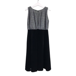 Unisex Mingnelin - Juhlamekko, koko 128 - 134 -  (2)