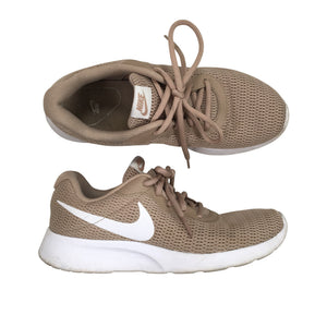 Unisex Nike - Lenkkarit, koko 38 -  (1)
