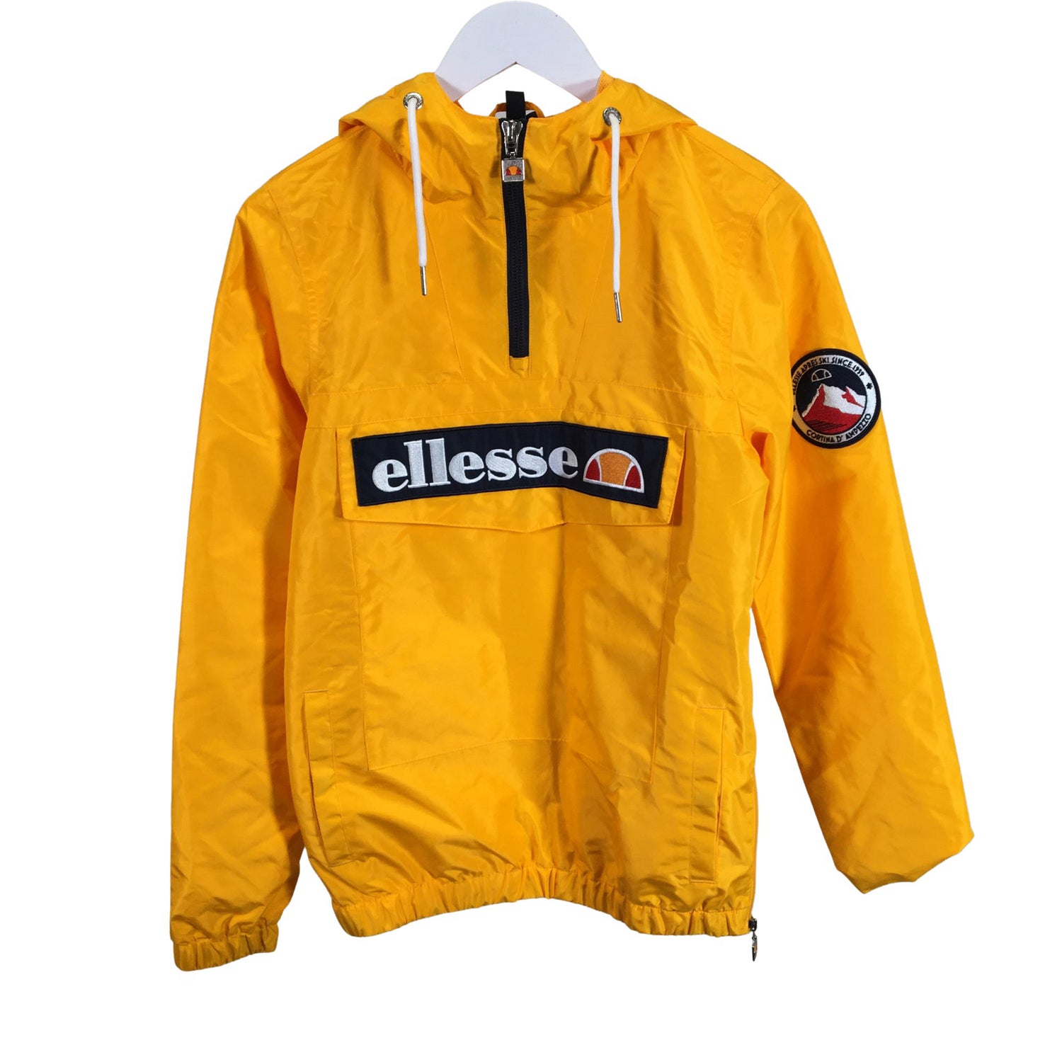  Urheilutakki  Urheilutakki, koko 36  Ellesse 
