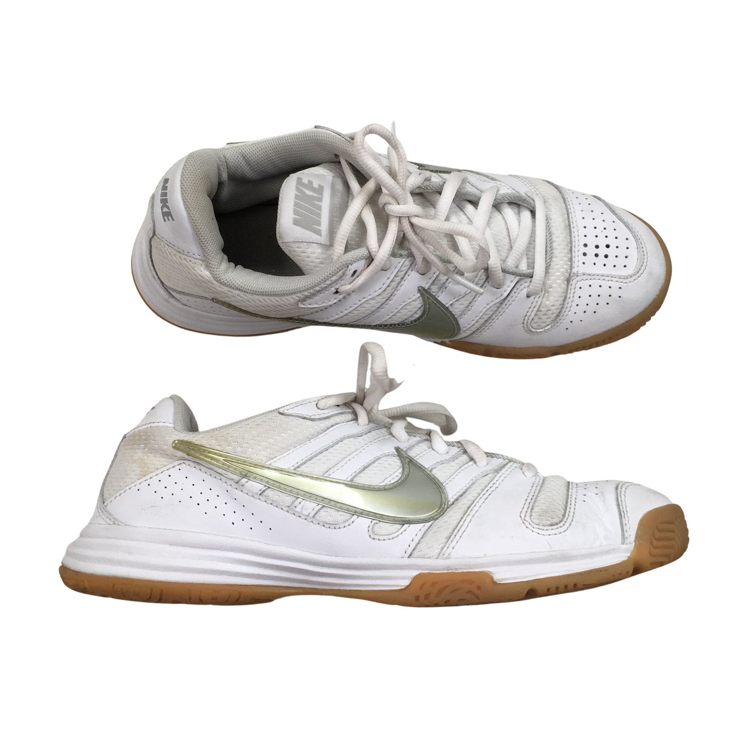  Sisäliikuntakengät  Sisäliikuntakengät, koko 40  Nike 