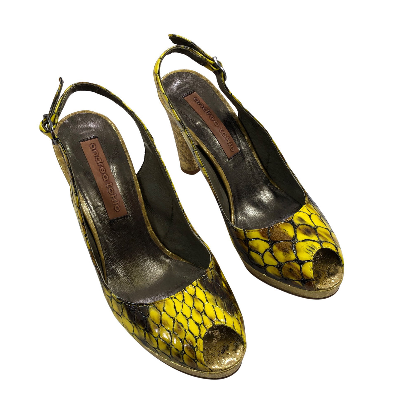 Kontsaga sandaalid, suurus 38