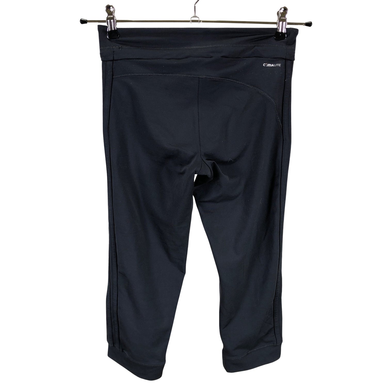  Urheilucaprit  Urheilucaprit, koko 38  Adidas 
