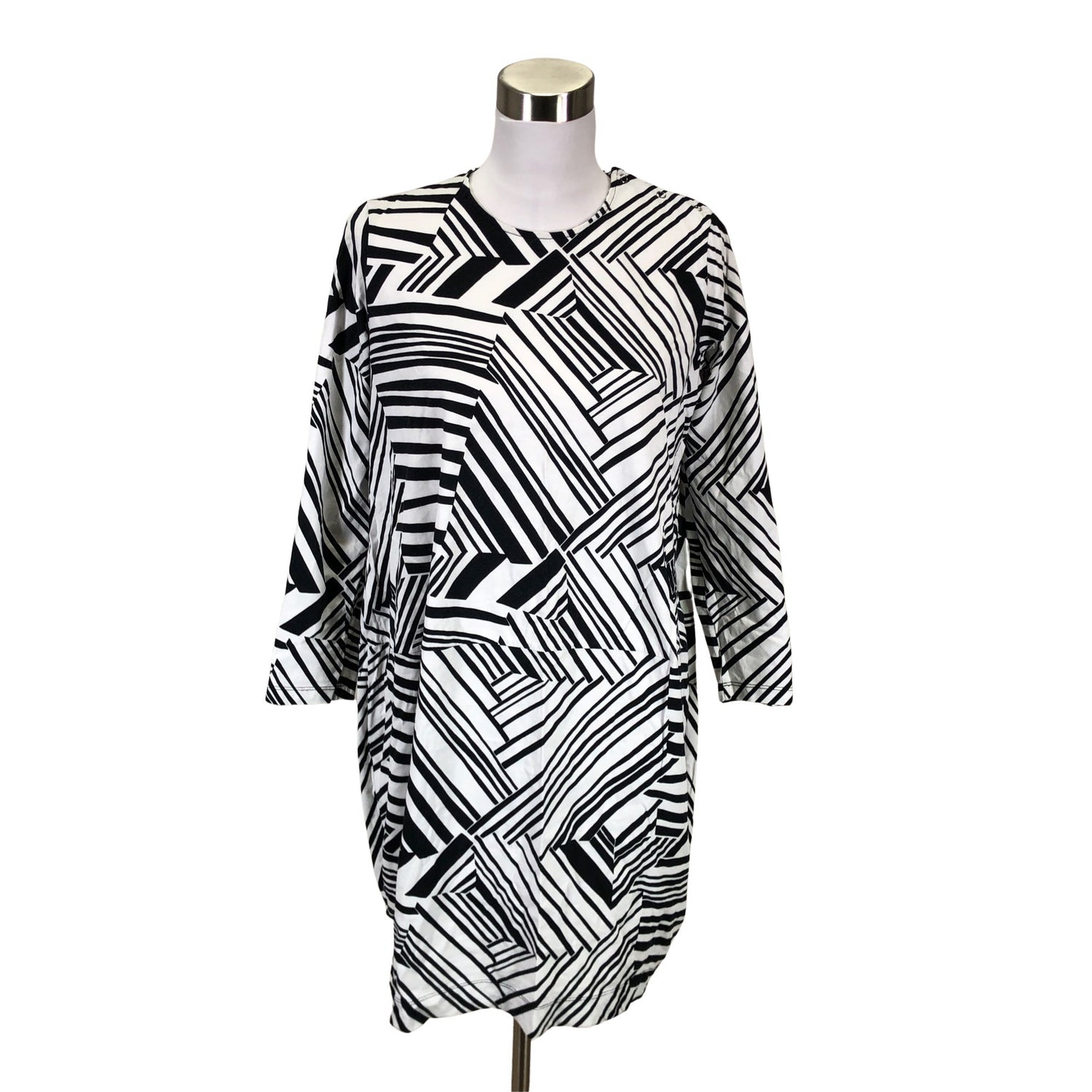  Mekko  Trikoomekko, koko 38  Marimekko 