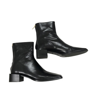 Ankle boots, size 39