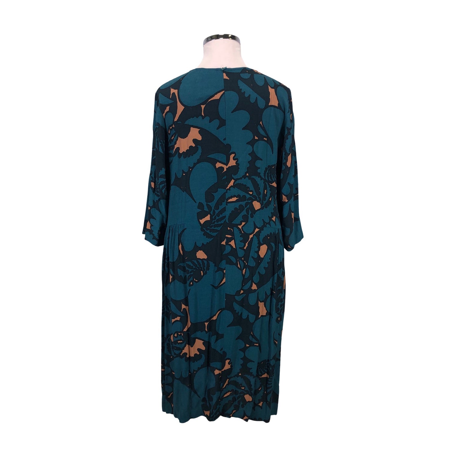  Mekko  Sifonkimekko, koko 46  Marimekko 