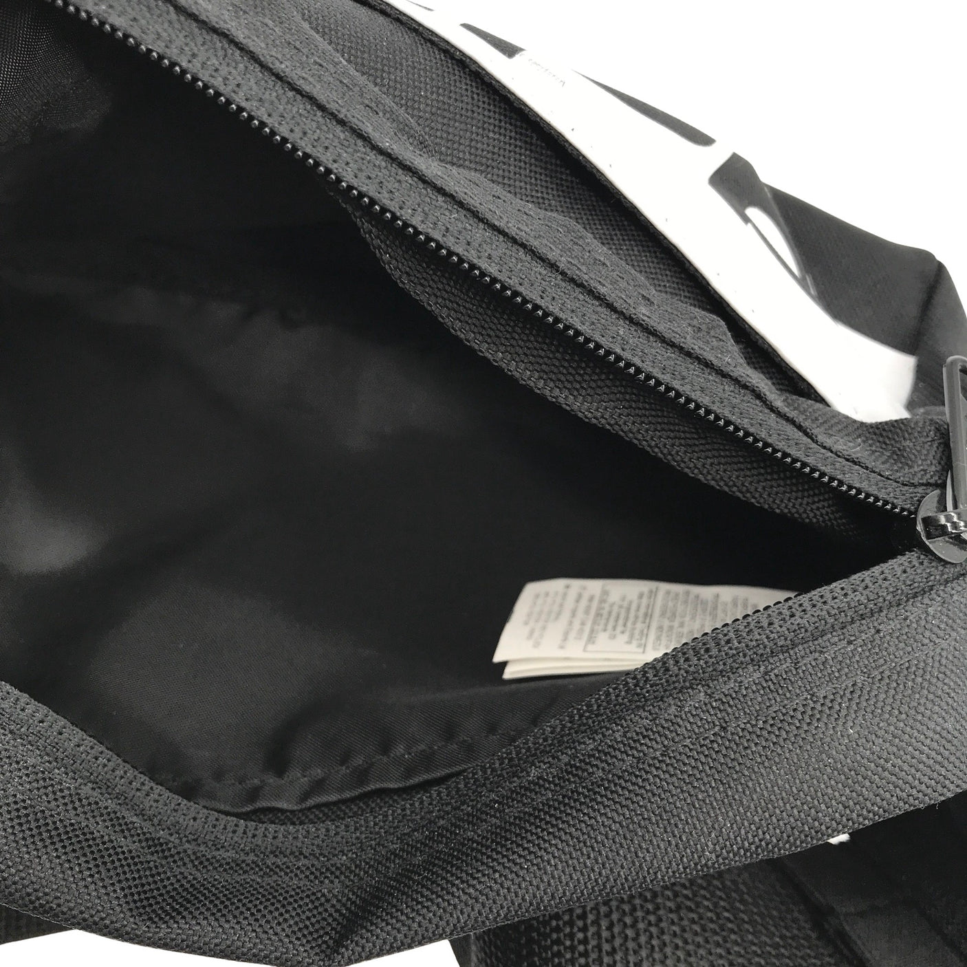 Unisex Adidas - Vyölaukku, koko Mini -  (2)