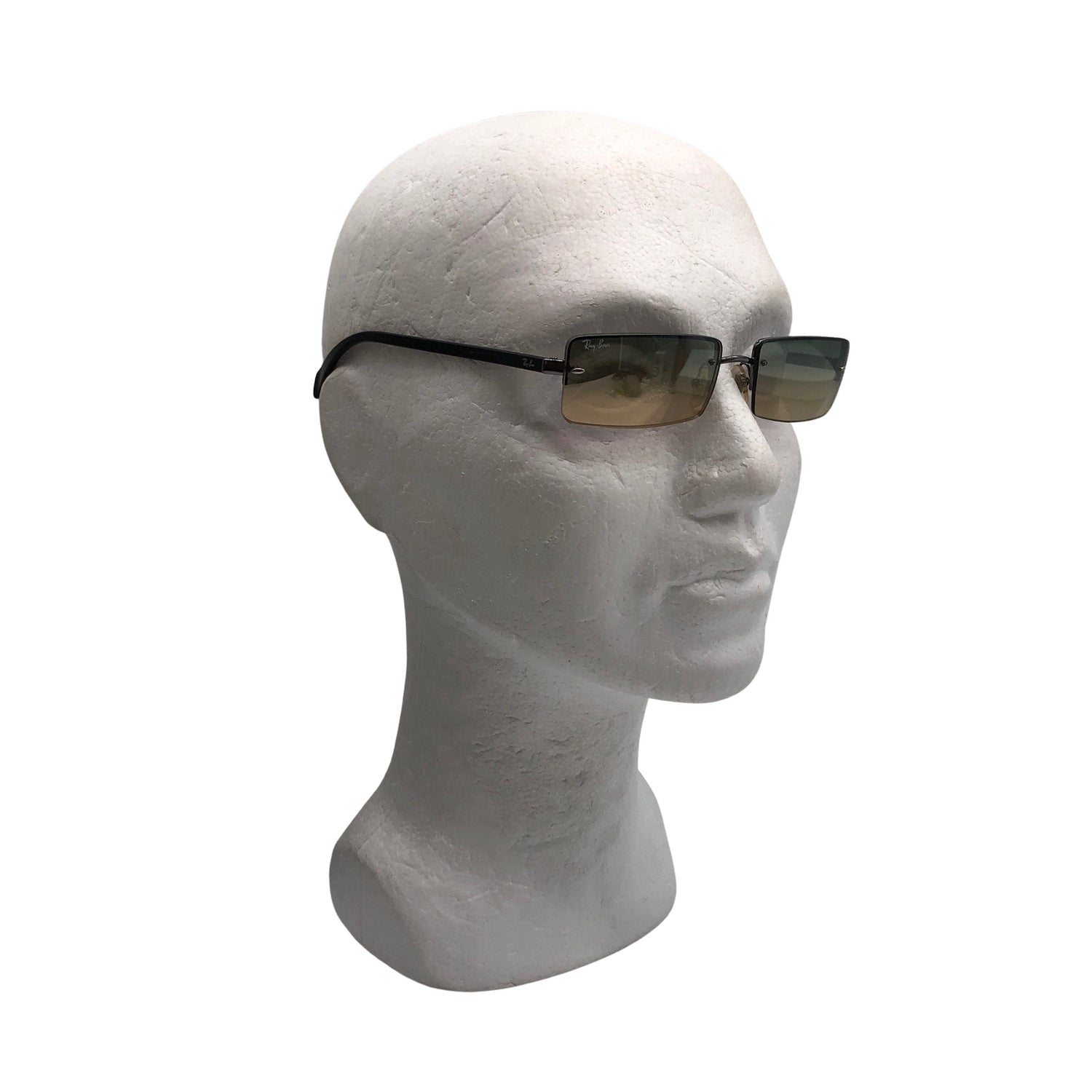  Aurinkolasit  Aurinkolasit, koko Ei kokoa  Ray-Ban 