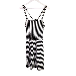Unisex Marimekko - Trikoomekko, koko 40 -  (1)