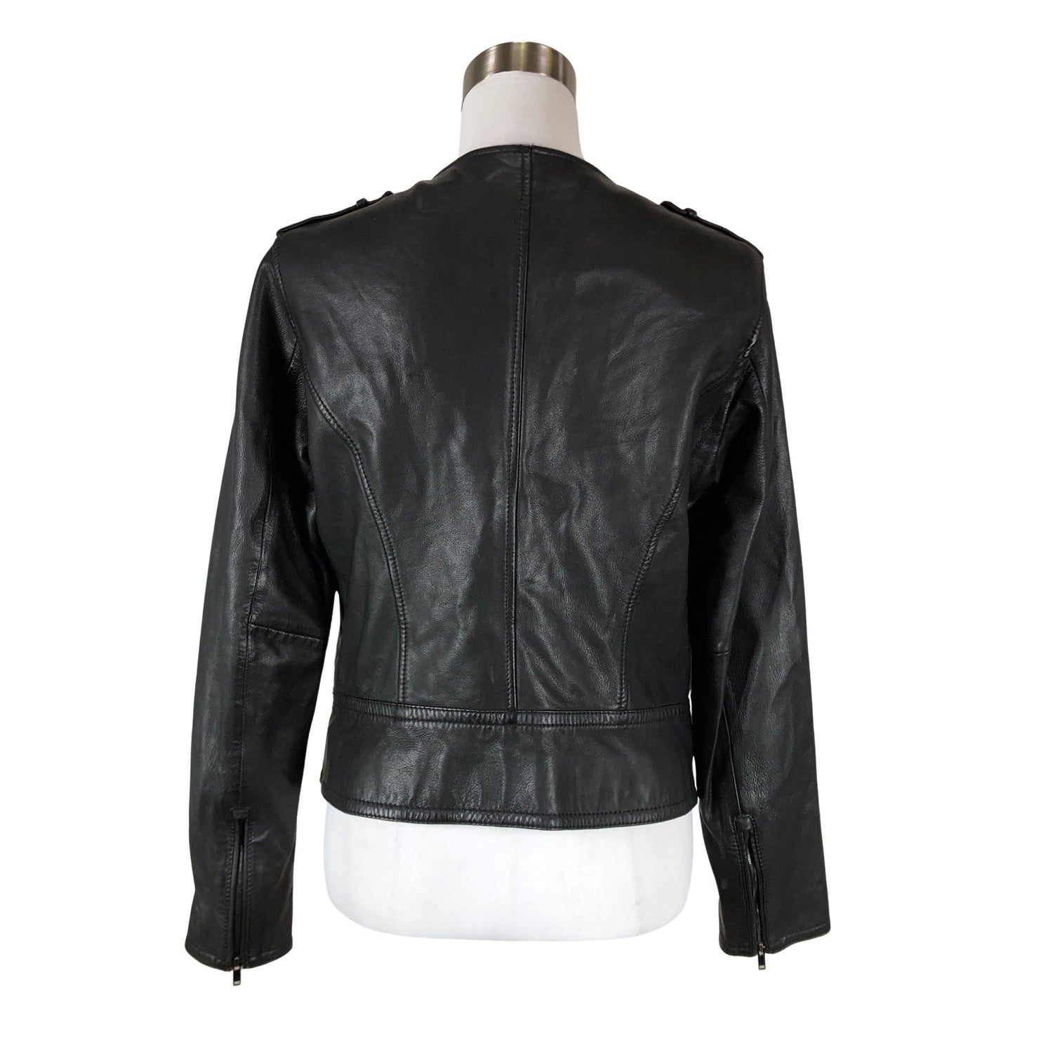  Nahkatakki  Nahkatakki, koko 40  Massimo Dutti 