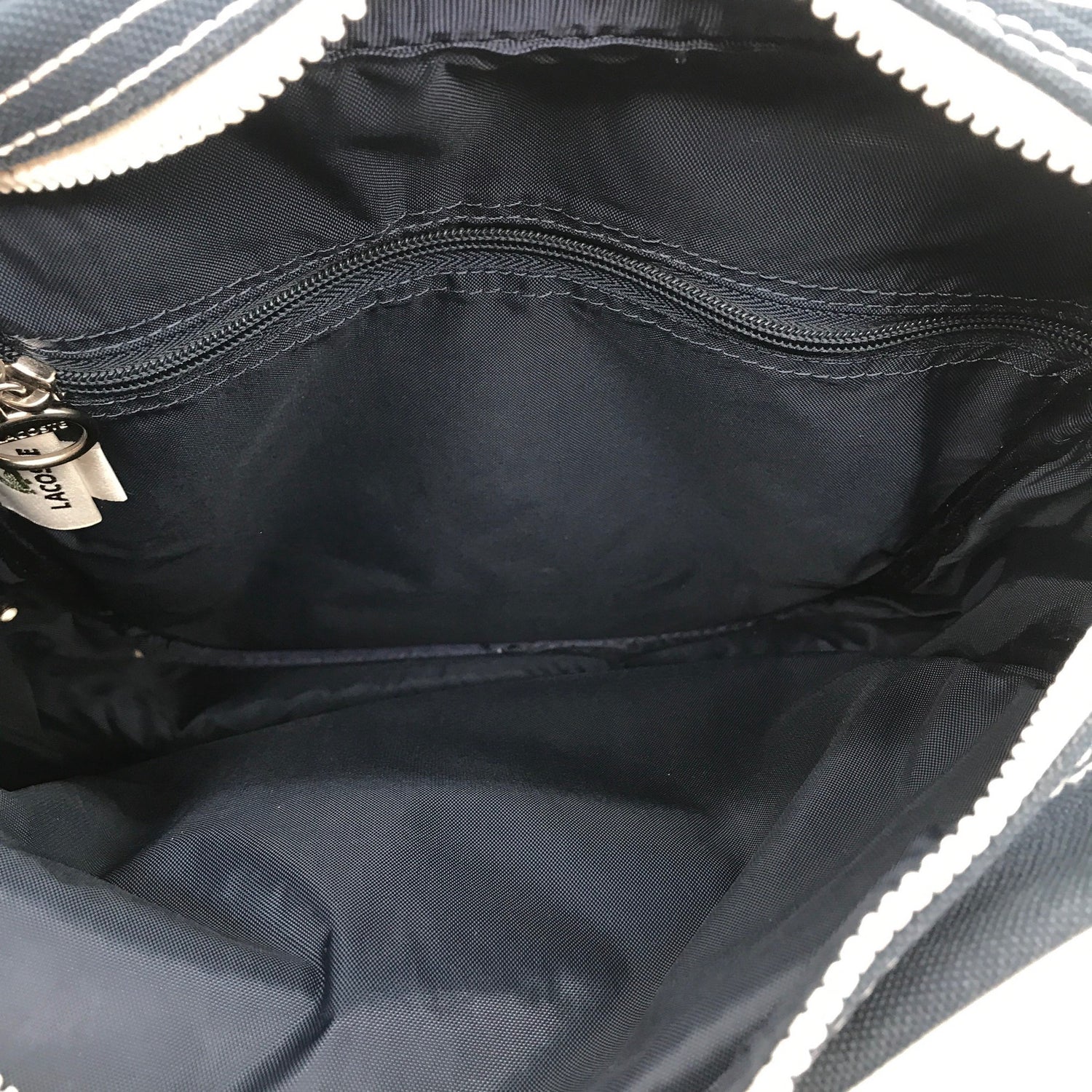  Olkalaukku  Olkalaukku, koko Mini  Lacoste 