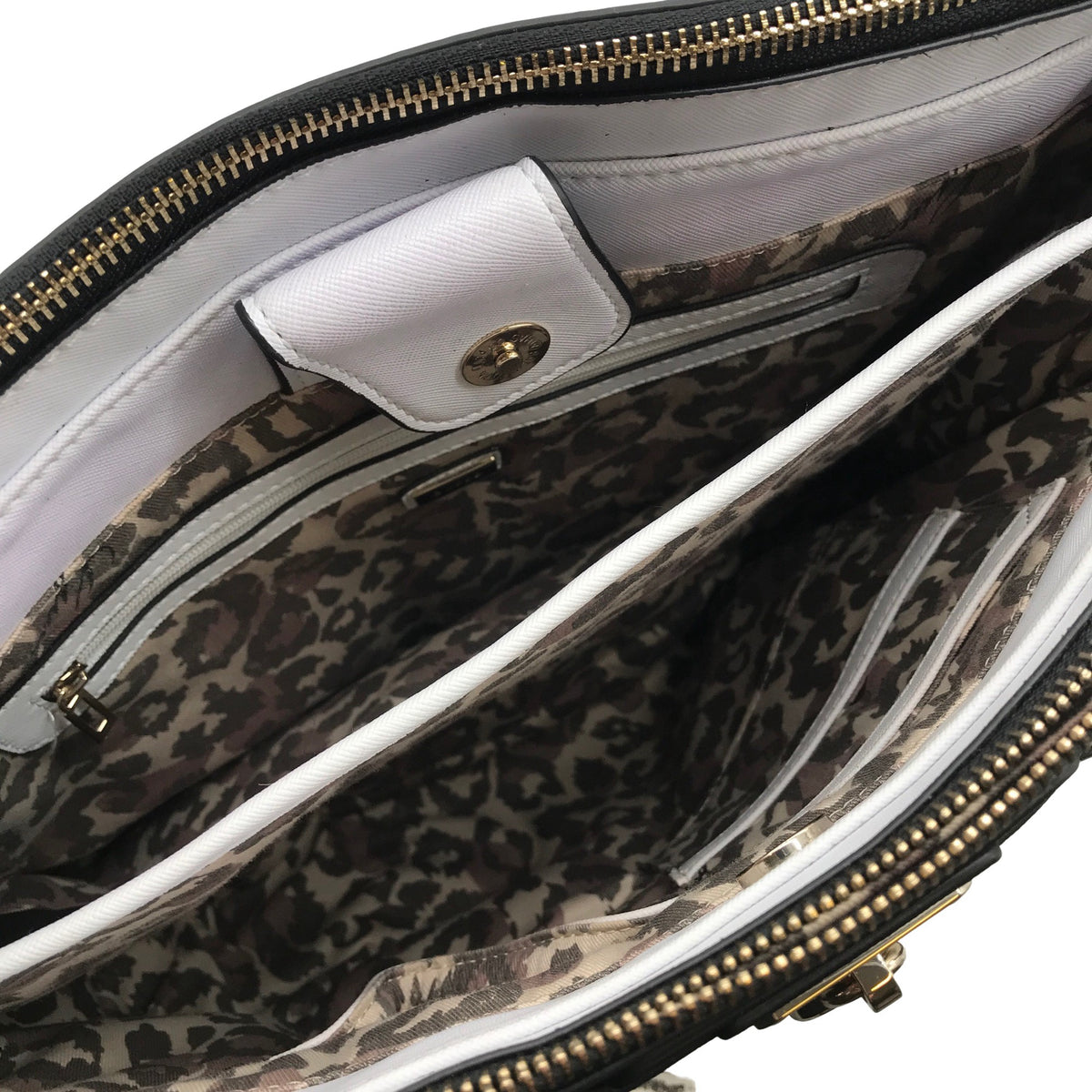 Unisex Guess - Käsilaukku, koko Midi -  (2)