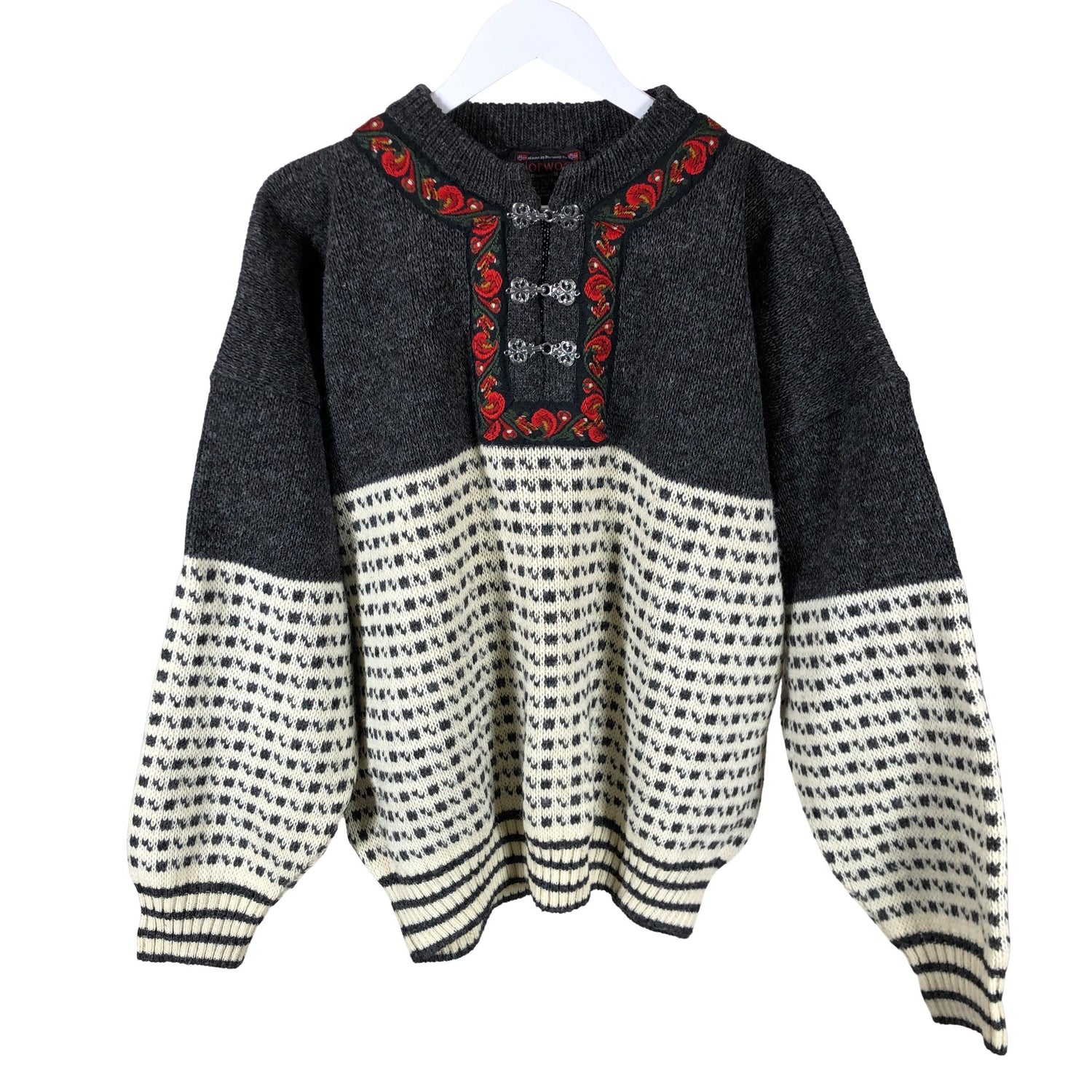 Neulepaita  Neulepaita, koko 42  Norwool 