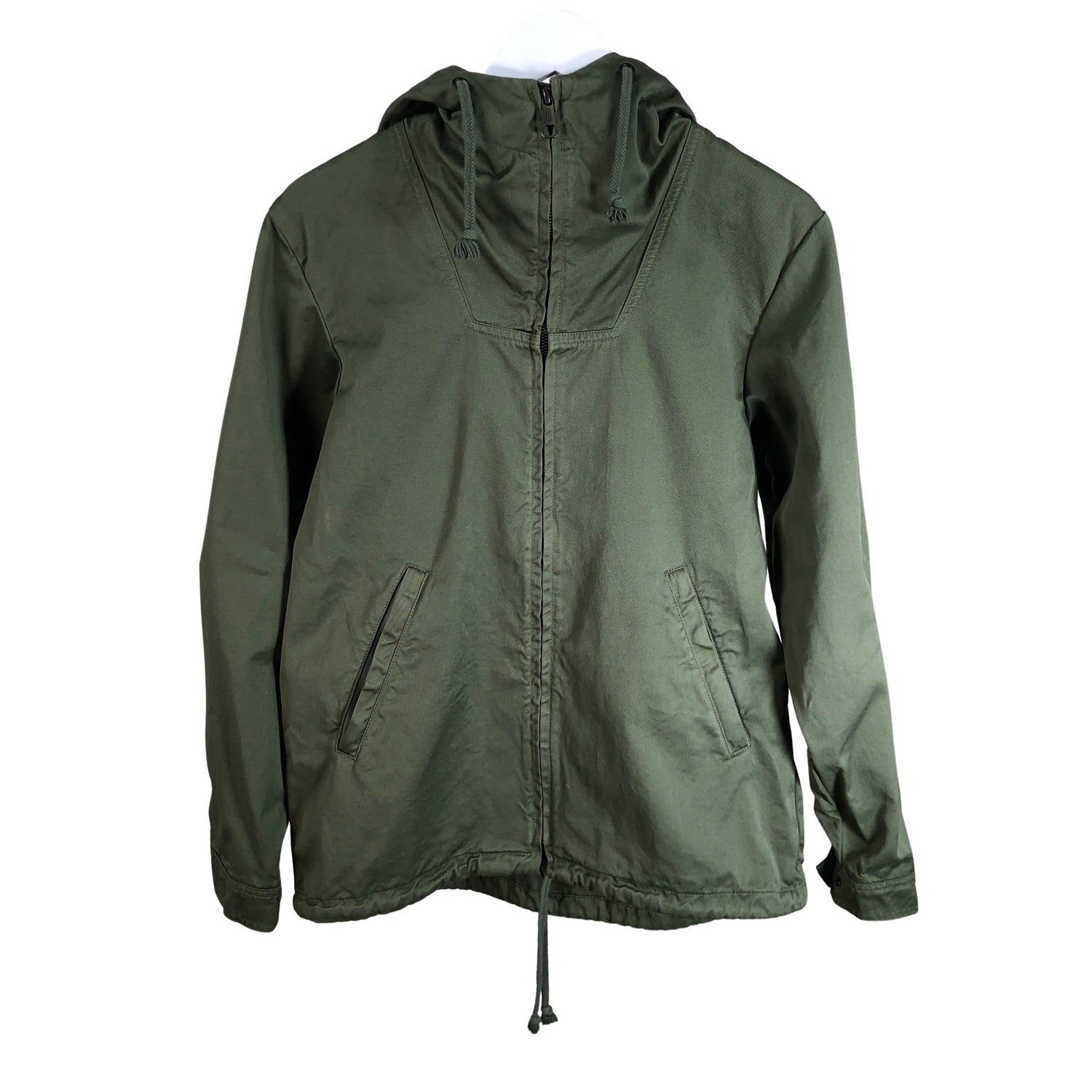  Urheilutakki  Ulkoilutakki, koko 32  R-collection 