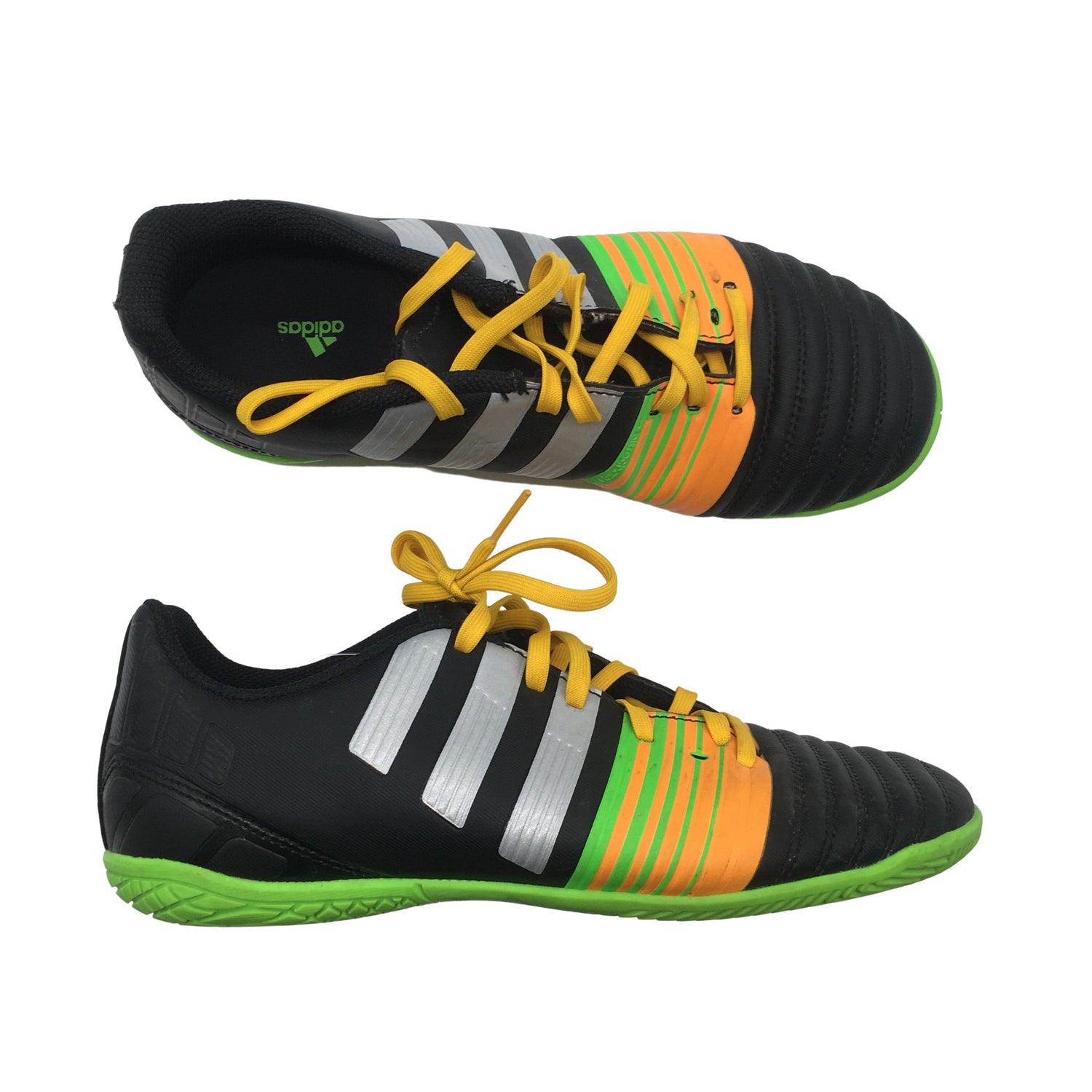  Sisäliikuntakengät  Sisäliikuntakengät, koko 38  Adidas 