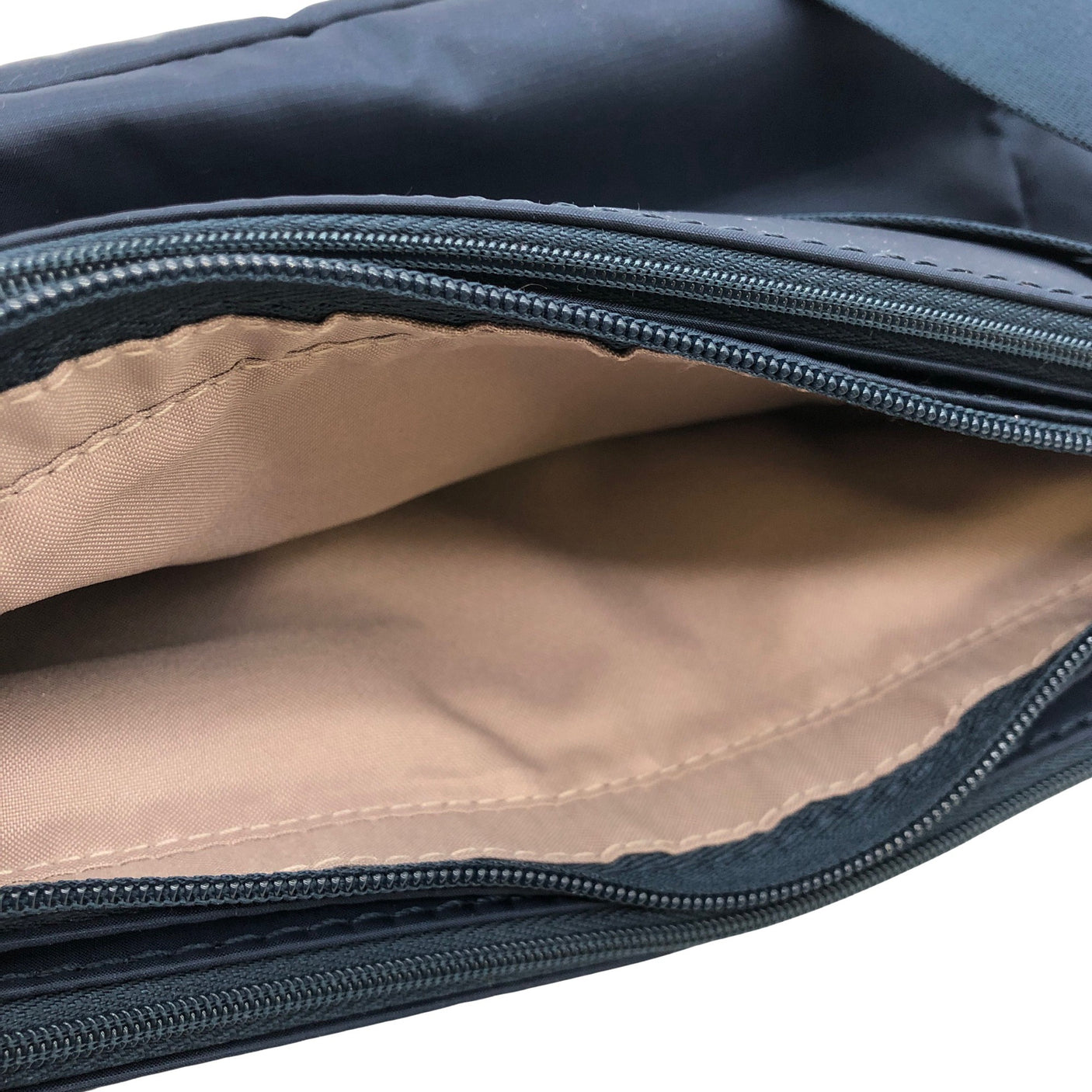 Olkalaukku, koko Mini