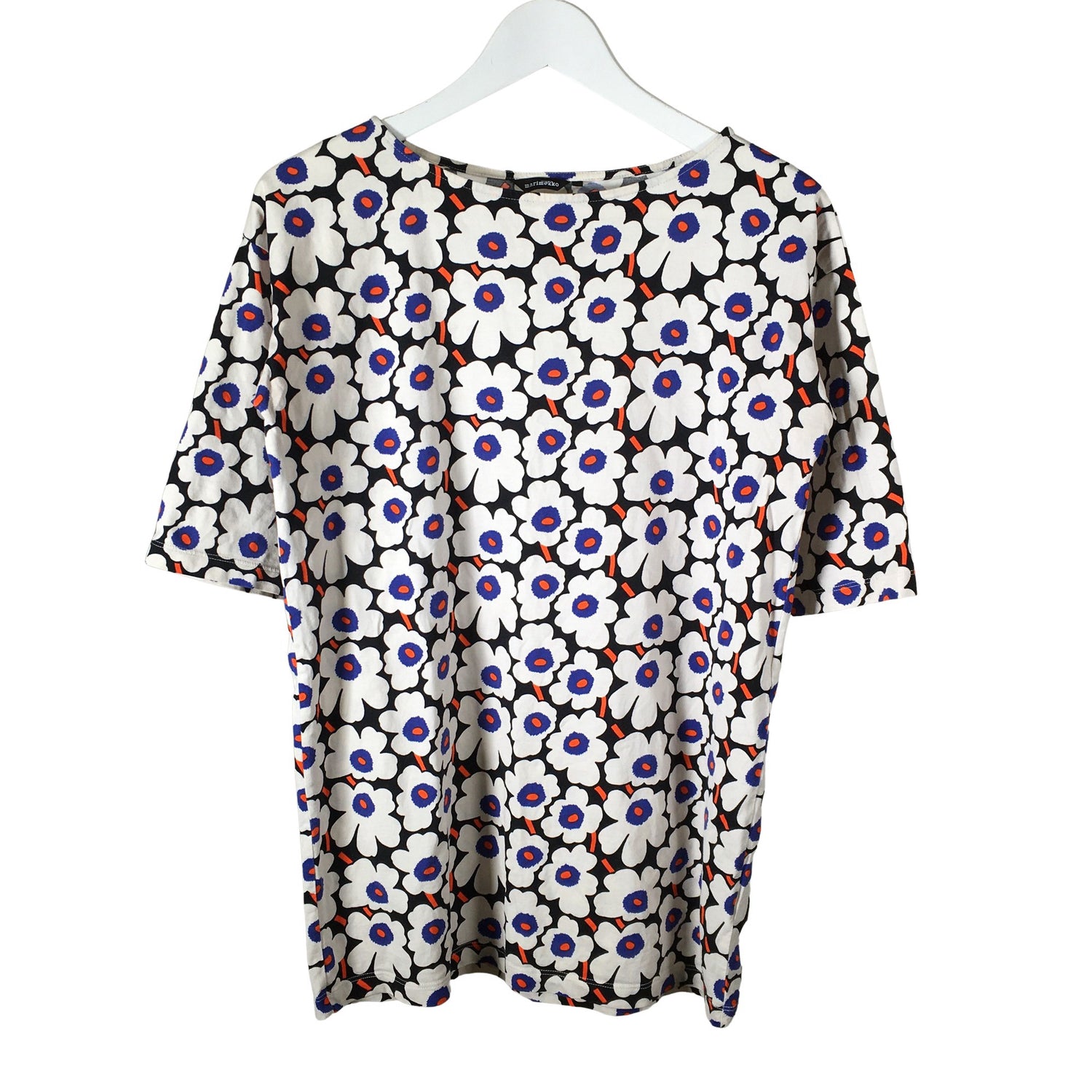  T-paita  T-paita, koko 34  Marimekko 