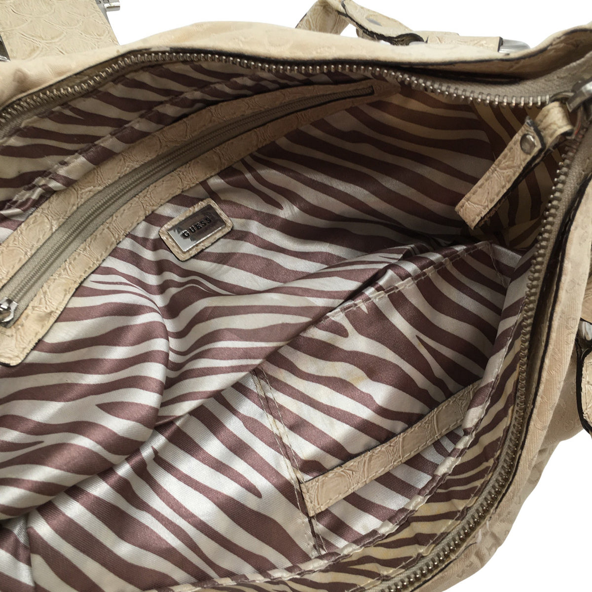 Unisex Guess - Käsilaukku, koko Midi -  (2)