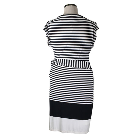 Unisex Esprit - Trikoomekko, koko 42 -  (2)