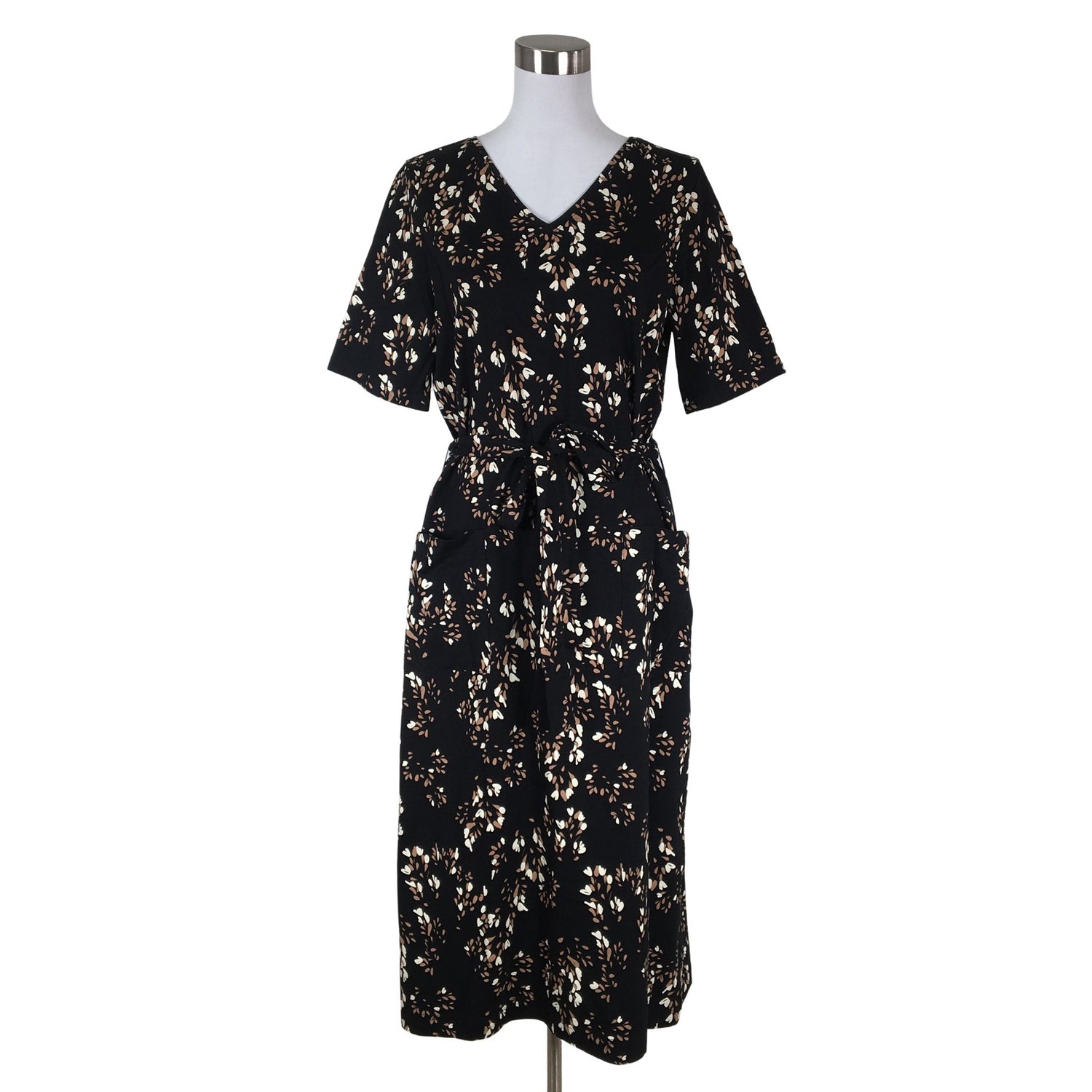  Mekko  Trikoomekko, koko 38  NOSH 