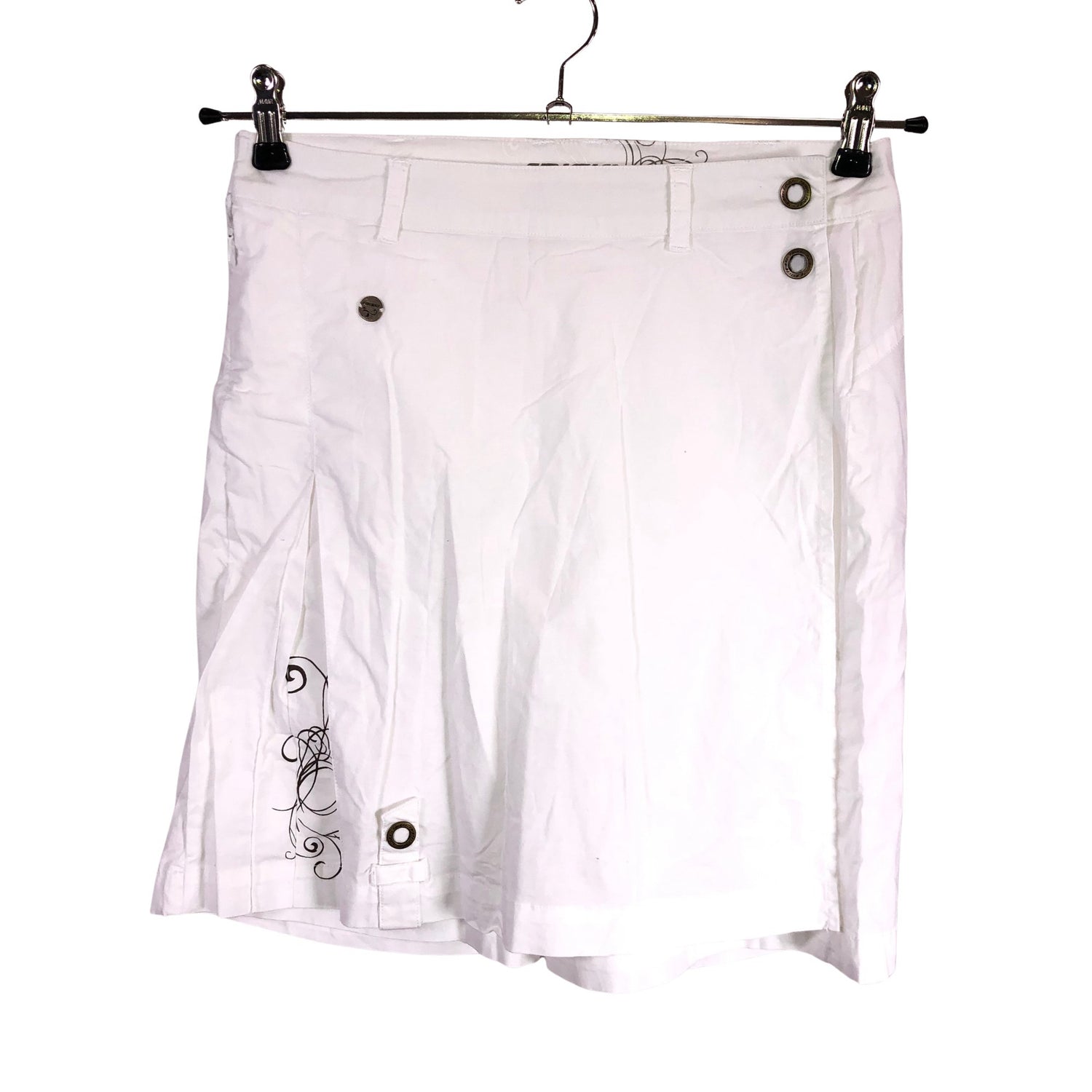  Urheiluhame  Urheilushortsihame, koko 36  Raiski 