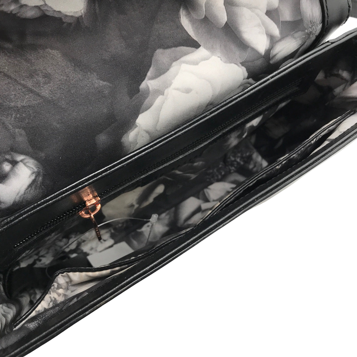 Olkalaukku, koko Midi