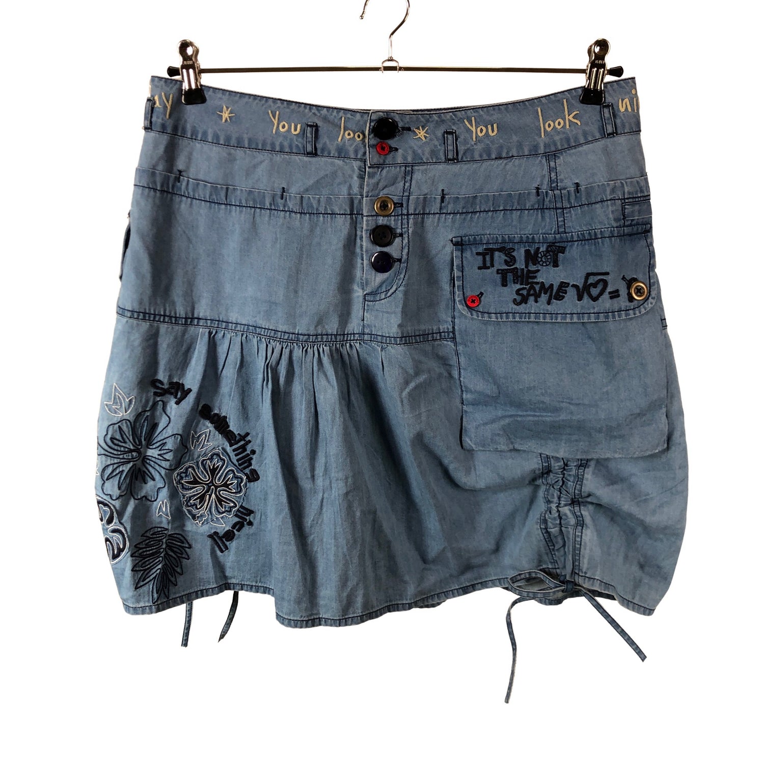  Farkkuhame  Farkkuhame, koko 42  Desigual 