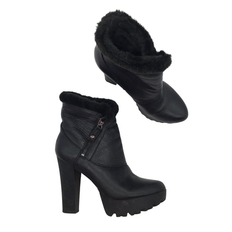 Unisex Guess - Nilkkurit, koko 38 -  ()
