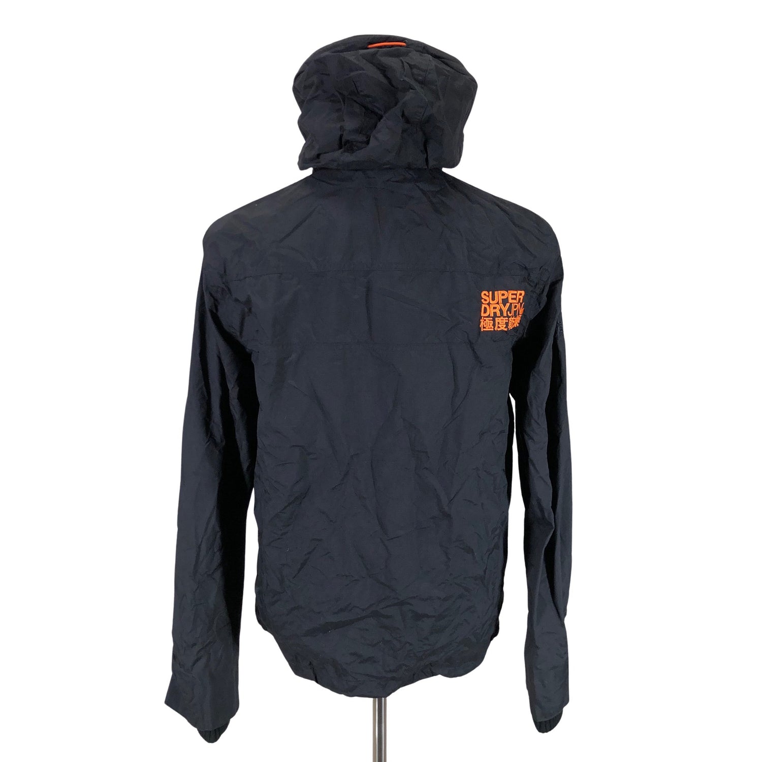  Urheilutakki  Ulkoilutakki, koko L  Superdry 