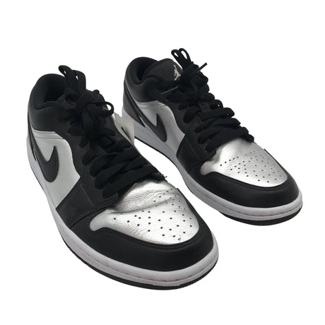 Unisex Air Jordan - Tennarit, koko 41 -  (2)