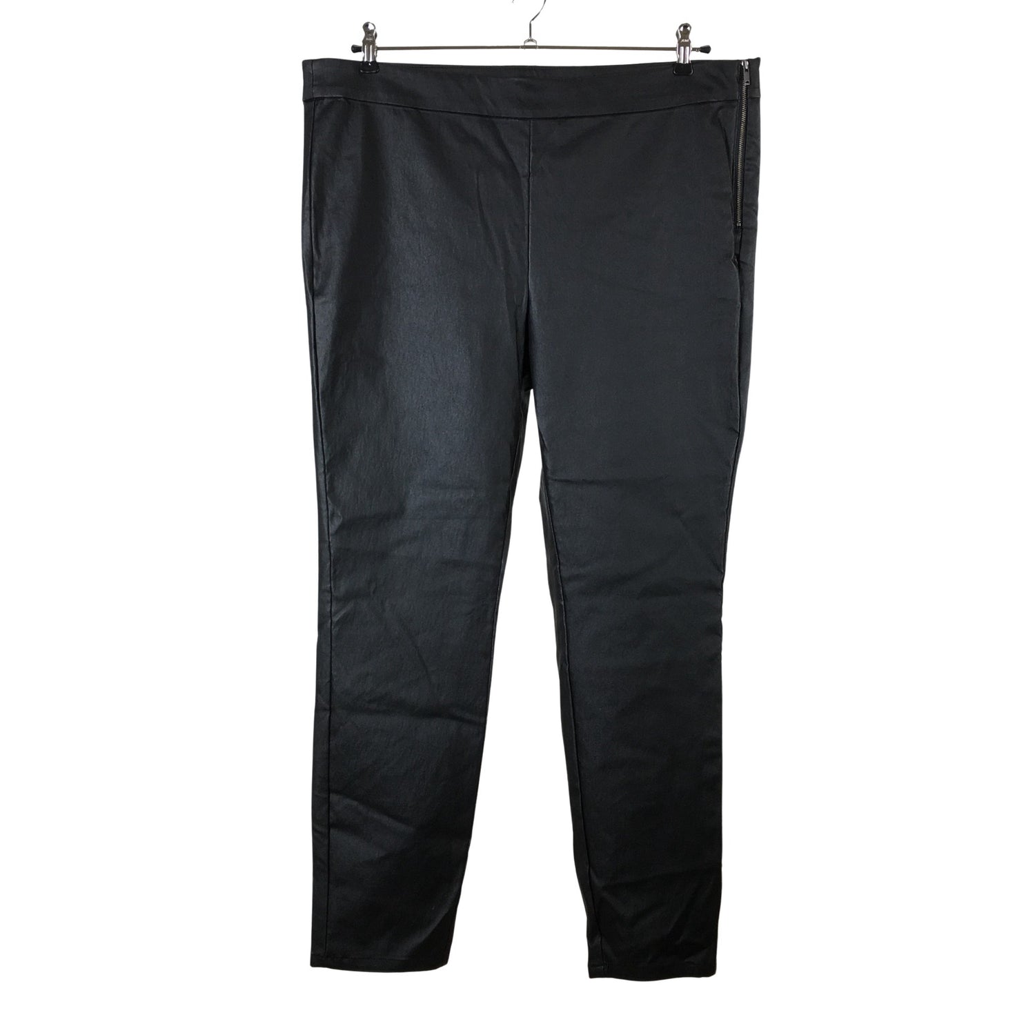  Housut  Nahkahousut, koko 48  Cut & Pret 