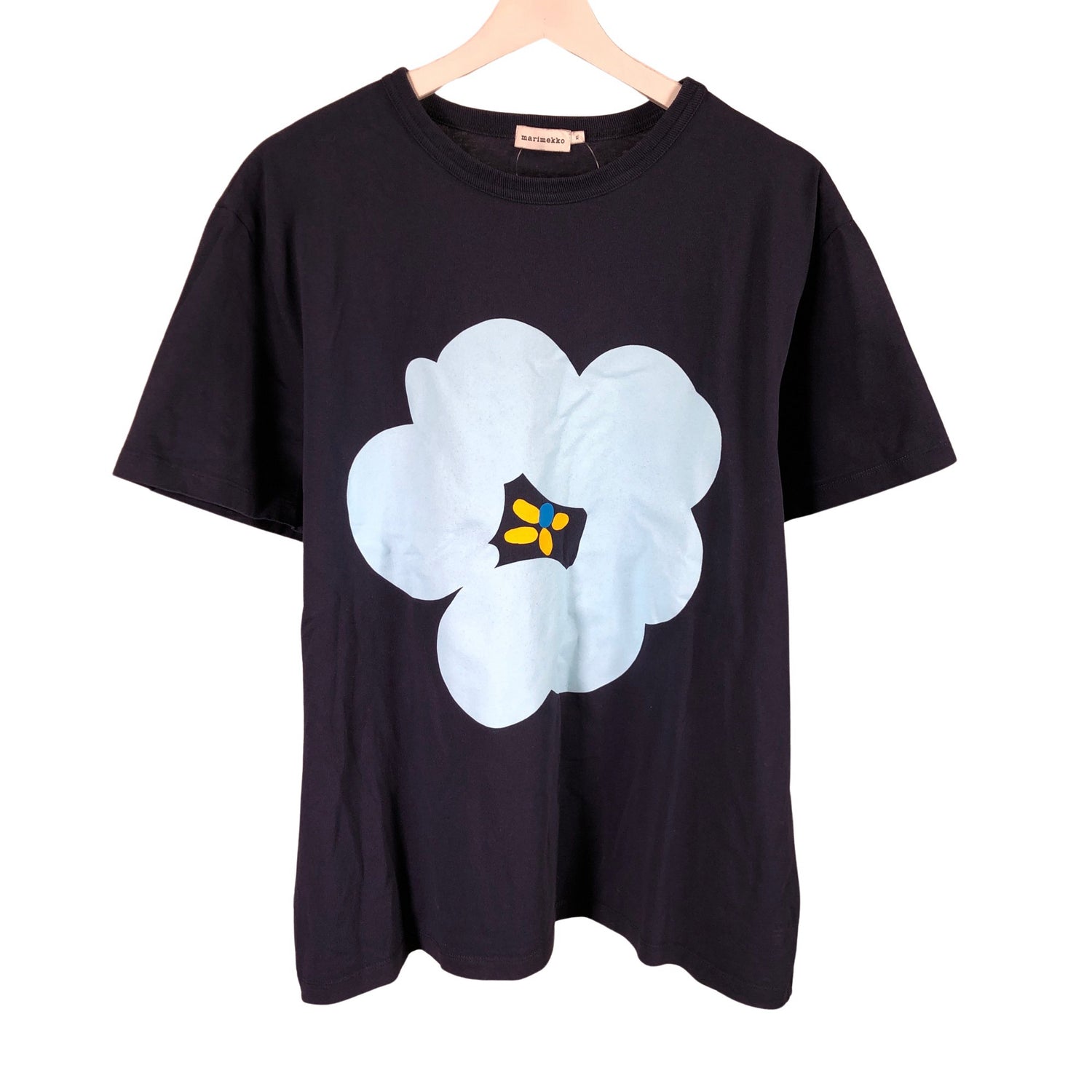  T-paita  T-paita, koko 42  Marimekko 