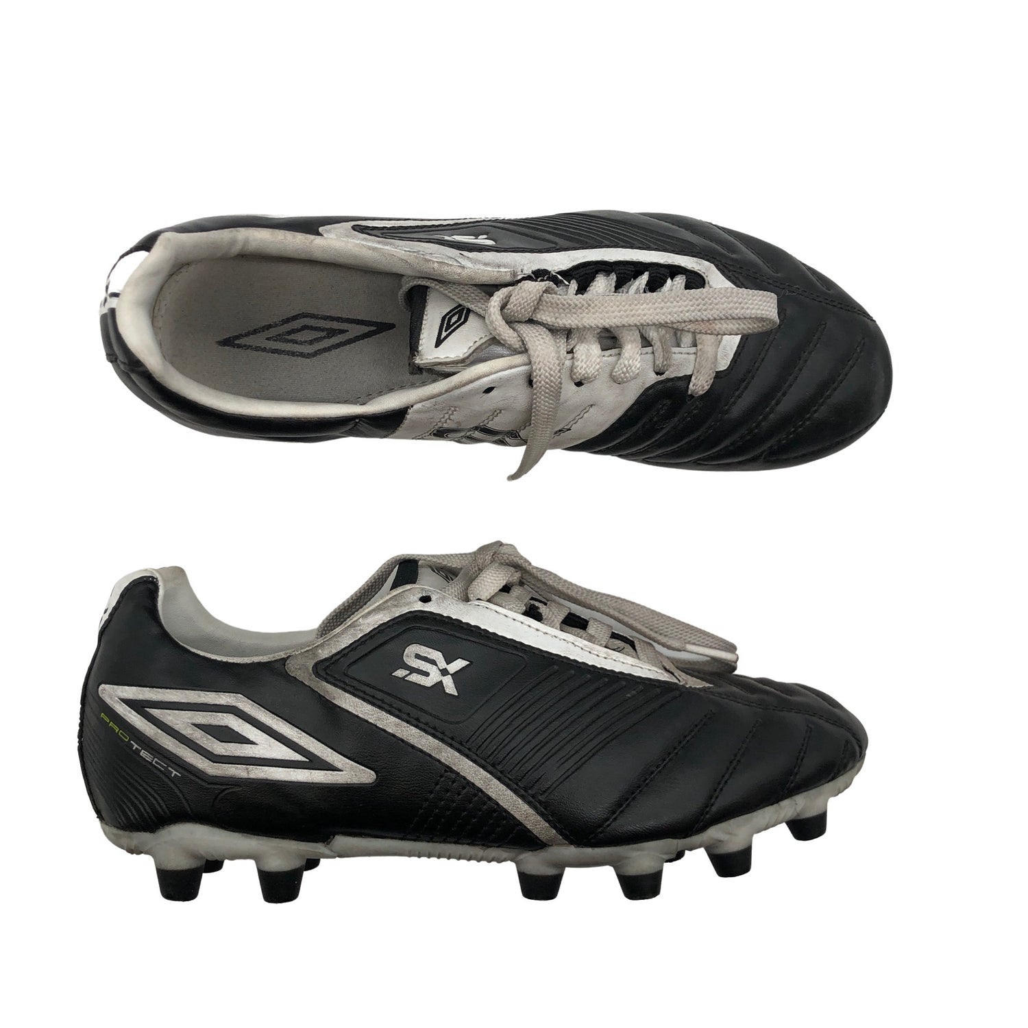  Nappulakengät  Nappulakengät, koko 39  Umbro 