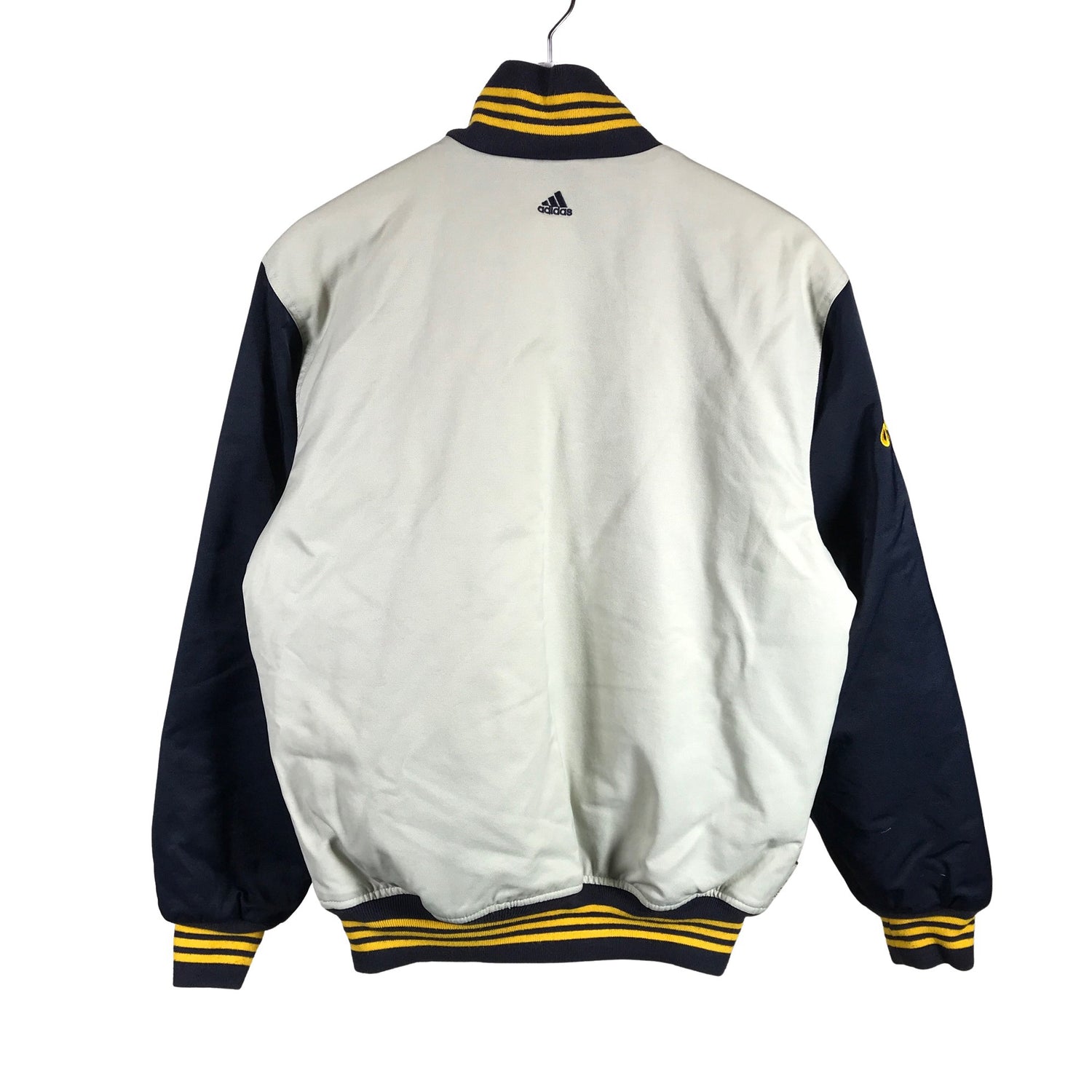  Kevyttoppatakki  Kevyttoppatakki, koko S  Adidas 