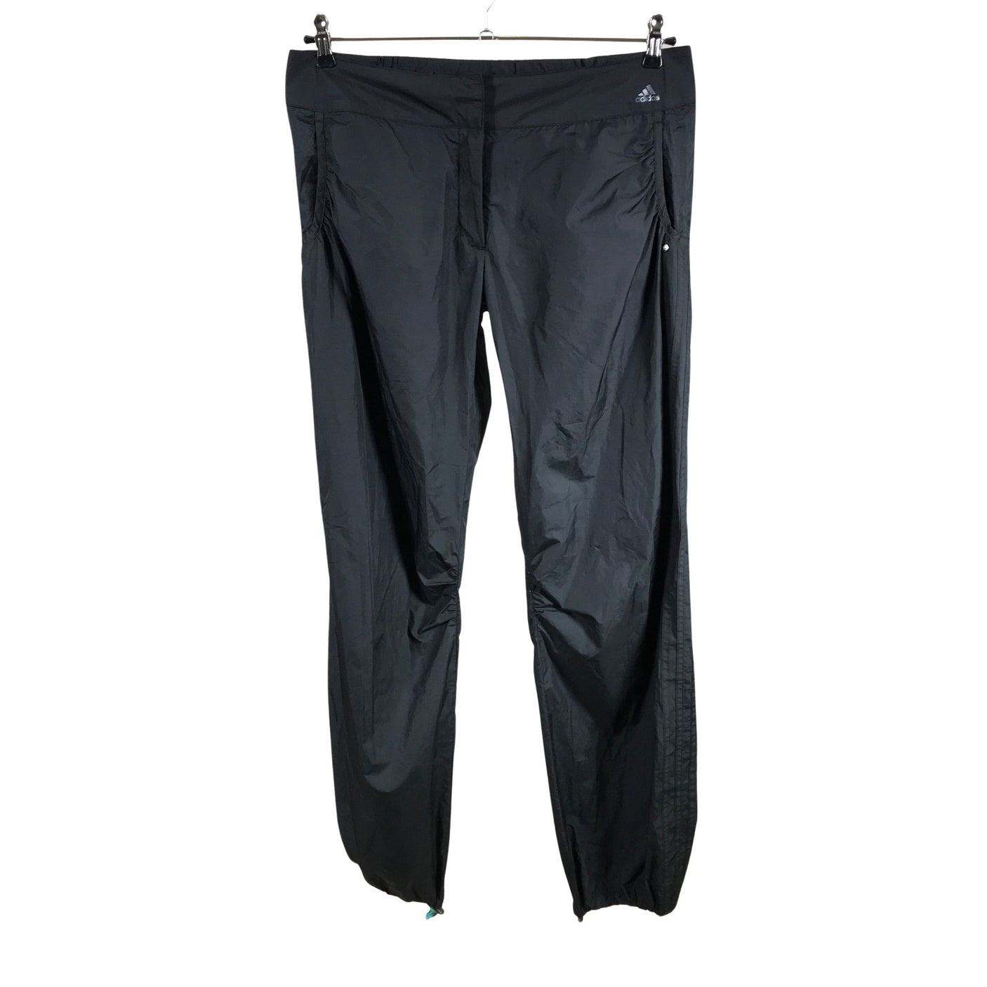 Unisex Adidas - Ulkoiluhousut, koko 42 -  (1)
