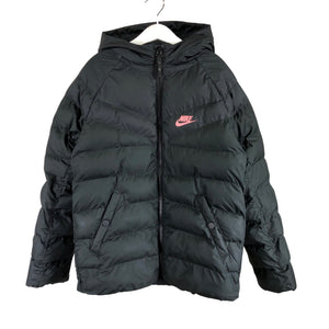 Unisex Nike - Toppatakki, koko 140 - 146 -  (1)